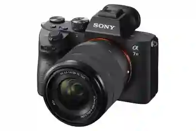 MWC 2018: Sony predstavio novi fotoaparat Alpha A7 III