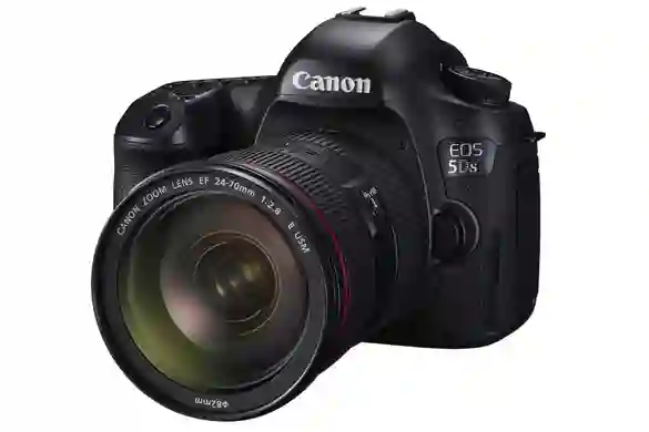 Canon predstavio fotoaparate  EOS 5DS i EOS 5DS R ultravisoke razlučivosti