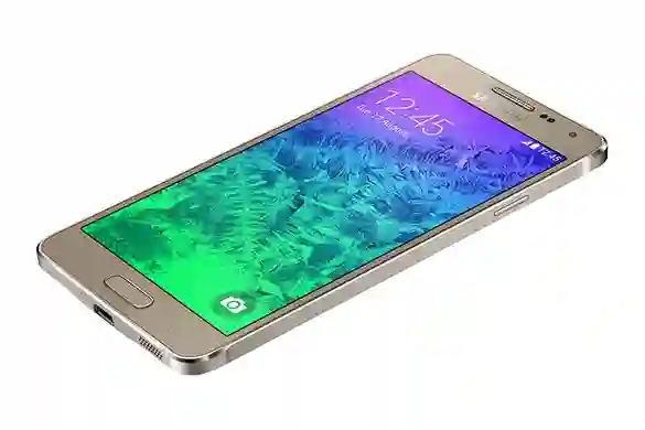 Samsung bi mogao lansirati još tri modela Galaxy Alpha ove godine