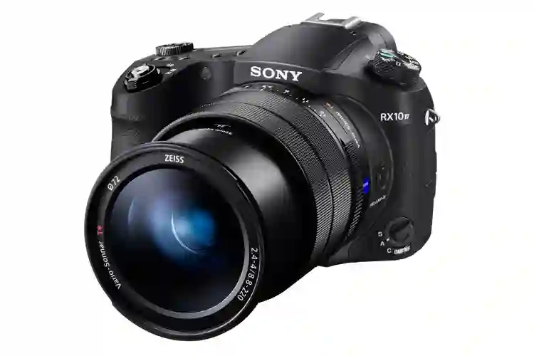 Sony predstavlja novi vodeći model Cyber-shot serije fotoaparata RX10 IV