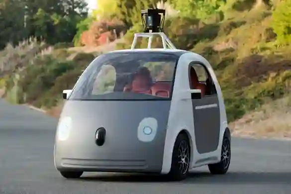 Google testira samovozeće automobile na javnim cestama