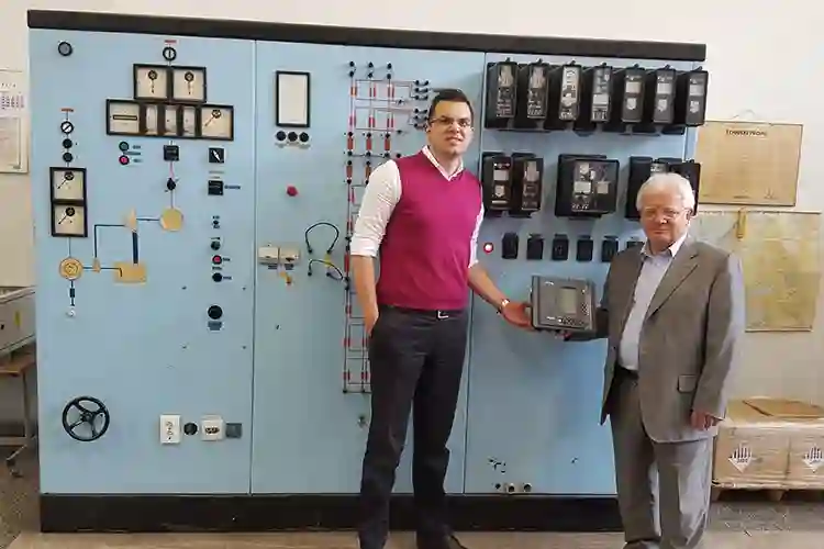 Schneider Electric donirao naprednu opremu Fakultetu elektrotehnike i računarstva u Zagrebu