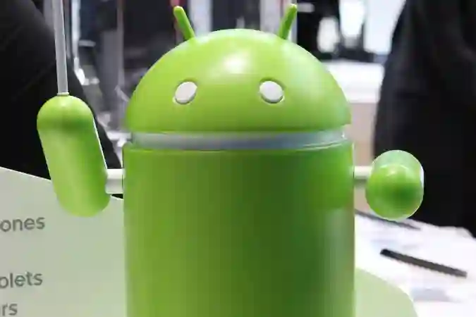 Novi Android podržavat će ekrane poput onog na iPhoneu X