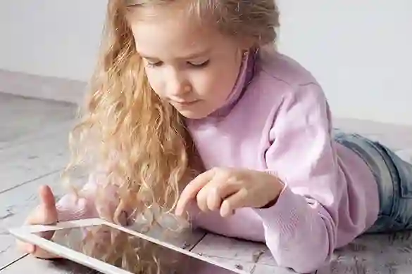 Deset Internet zapovijedi za djecu koja su online
