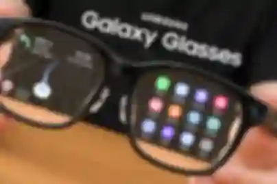 Samsung i Google predstavili AI naočale