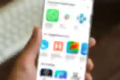 EU otvara Android konkurentskim AI asistentima