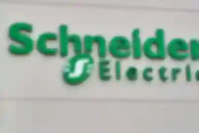 Schneider Electric i Deloitte surađuju na ubrzanju digitalne transformacije