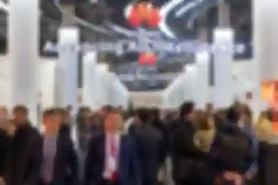 Huaweiova dobit pala 36 posto u prvom polugodištu