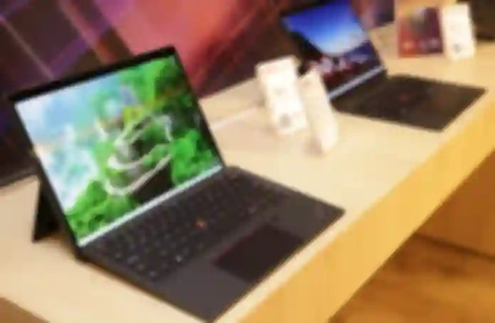 Lenovo koristi oporavak PC tržišta i val AI poslužitelja dok rast memorijskih troškova mijenja strukturu potražnje