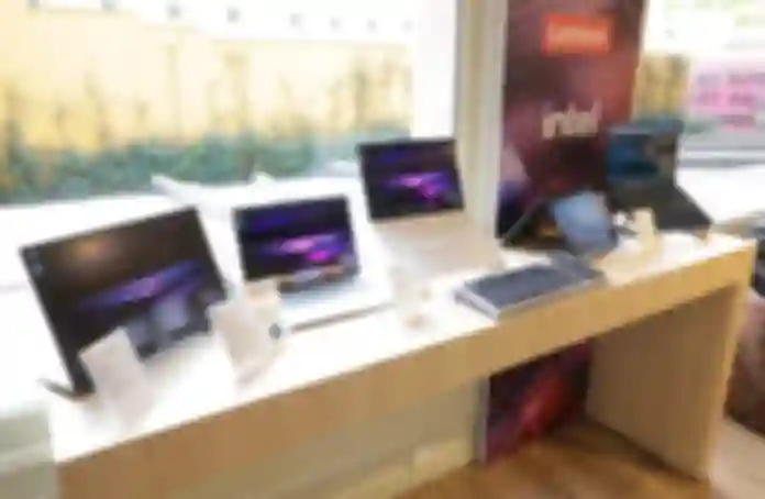 Lenovo na godišnjoj razini povećao prihode na rekordnih 83,1 milijardu dolara, dok je dok je neto dobit porasla 42 posto na 2 milijarde