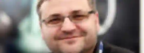 CeBIT i Srbija i pomoć IT tvrtkama - drug Linić na začelju kolone, blokada il deblokada, HAKOM i legalizacija