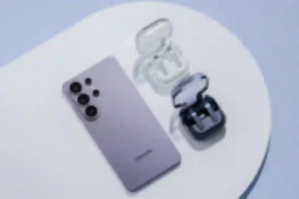 Spremite se za avanturu uz Samsung Galaxy S26 Ultra i Galaxy Buds4 Pro