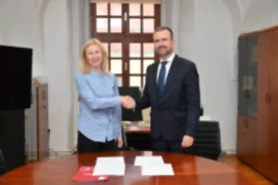 Ericsson Nikola Tesla i zagrebački FOI sklopili partnerstvo