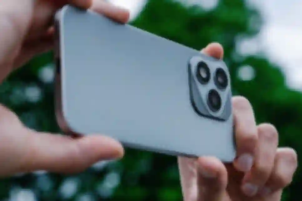 HONOR 400 Lite i AI otvaraju vrata kreativnosti bez napora, sve uz pristupačnu cijenu