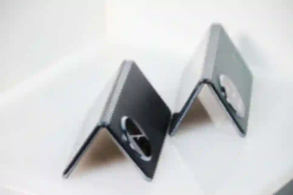 Novi preklopni Huawei Mate X3