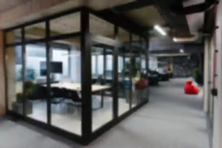 AI mijenja tržište rada i poslodavci sve više traže kreativnost i prosuđivanje