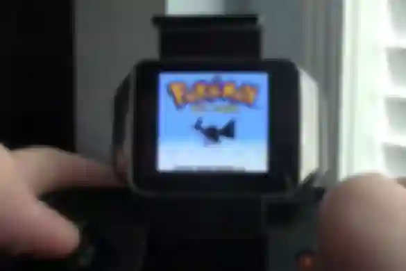 Nakon Windowsa 95, na Android Wear pametnom satu zavrtio se i GameBoy Color