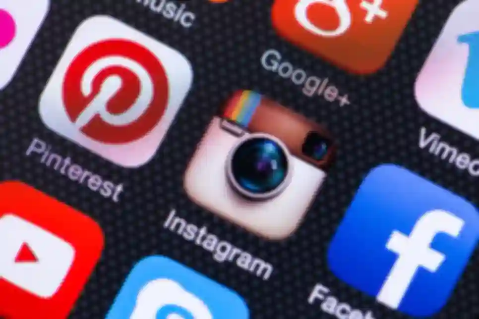 Ovisnički dizajn Instagrama i Facebooka krši DSA