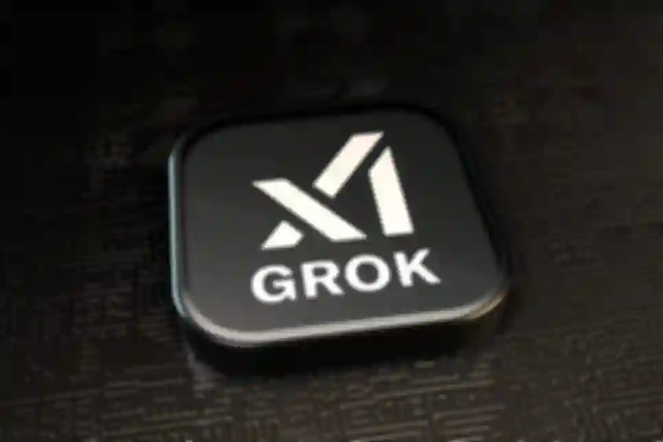 Europska komisija pokrenula istragu protiv X-a zbog problema s Grokom