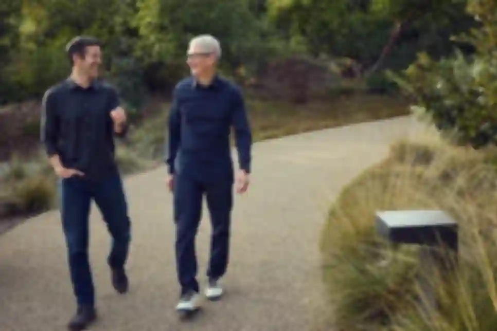 Apple predaje kormilo Johnu Ternusu i ulazi u fazu u kojoj hardver više ne smije kasniti za AI-jem