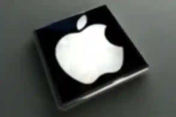 Apple vodi tržište u slabijem kvartalu i potvrđuje da premium segment lakše podnosi krizu memorije