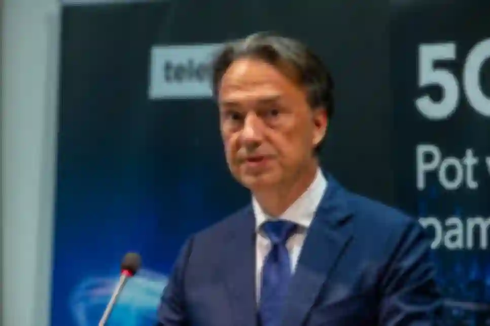 Telemach Slovenija potpisao ugovor o preuzimanju T-2