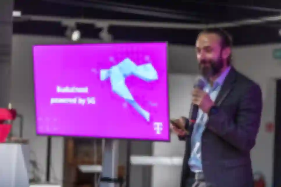 Nastavak ulaganja u optiku i 5G