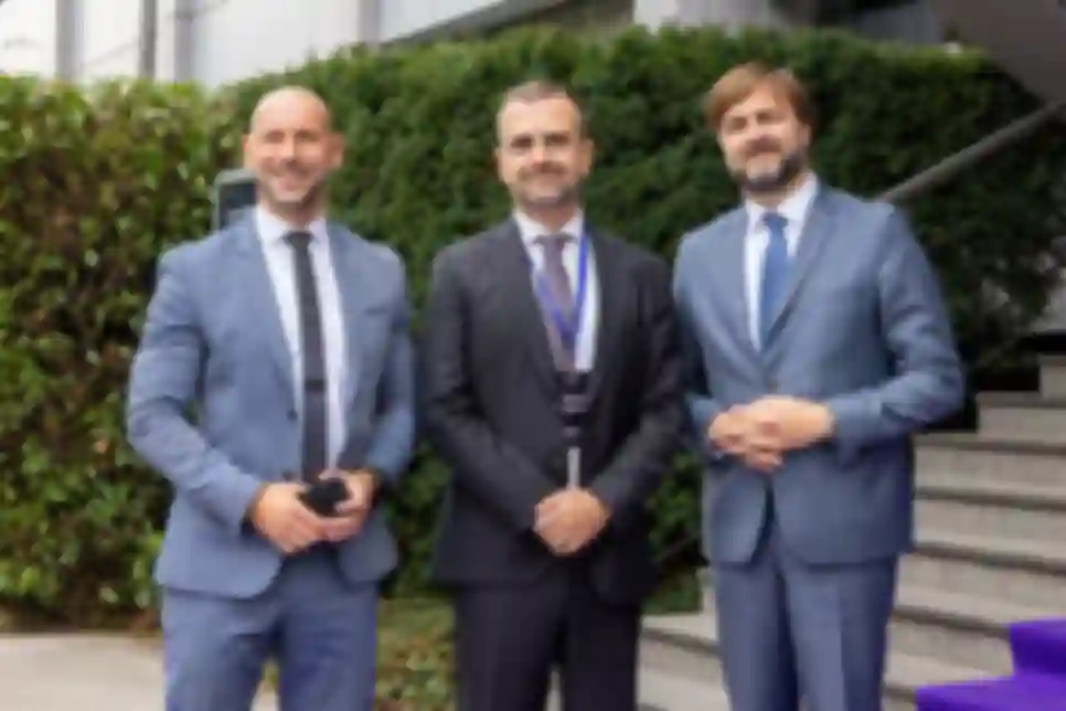 Napredne digitalne tehnologije za učinkovitije javne usluge i poslovanje