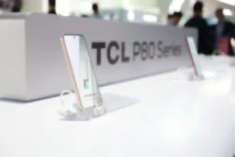 TCL širi P80 seriju telefona