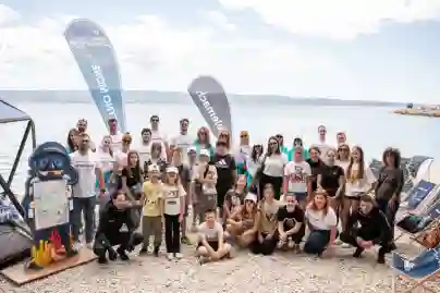 U velikoj akciji čišćenja plaže i luke Krilo prikupljeno više od tri tone otpada