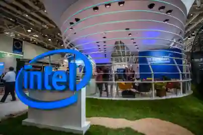 Intel će ulagati u automatizaciju proizvodnje čipova s japanskim partnerima