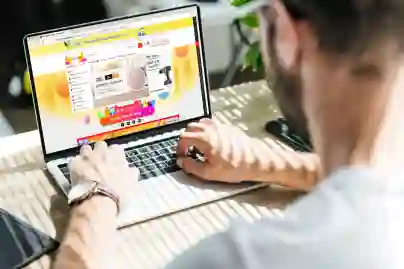 Online potrošnja doseže 6,6 bilijuna dolara do 2029.