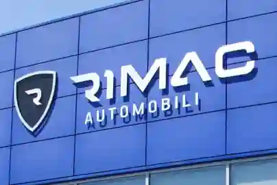 Rimac pokreće Bugatti Tourbillon baterijom i pogonom