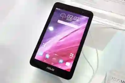 Asus predstavio MeMO Pad 7 tablet pogonjen 64-bitnim Intelovim procesorom