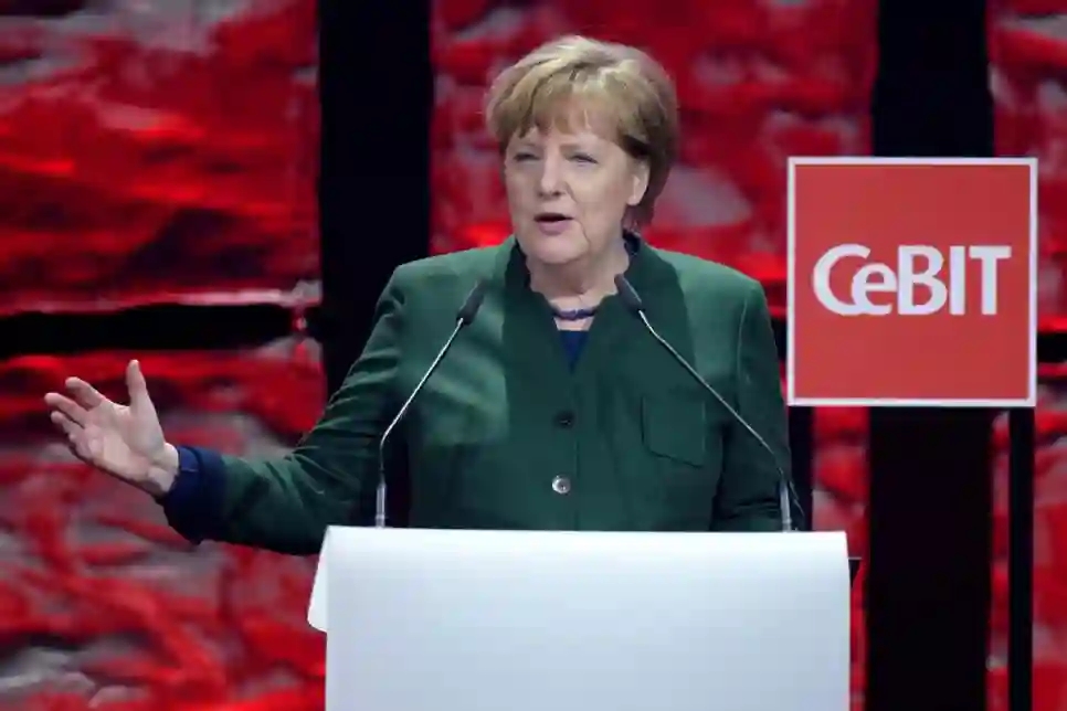 Merkel želi ulagati 12 milijardi eura u optičku infrastrukturu