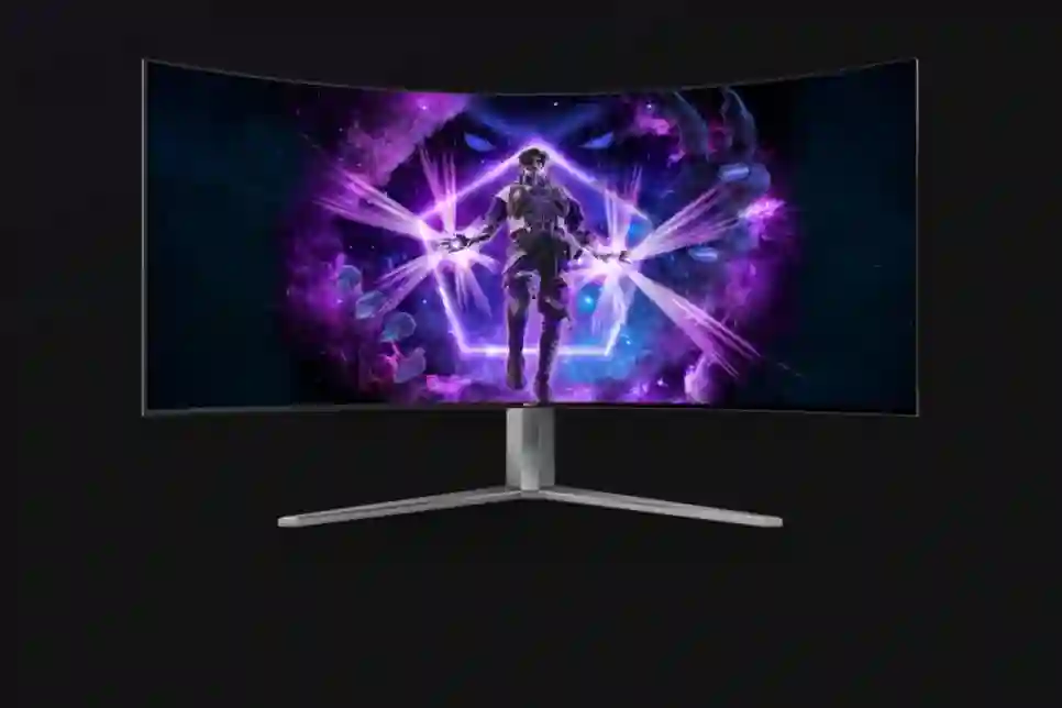 Agon predstavio novi zakrivljeni gaming monitor od 34 inča