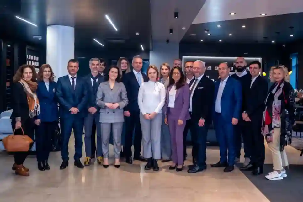 OECD odabrao Sveučilišta Algebra kao primjer dobre prakse