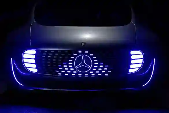 Mercedes predstavio budućnost vožnje s autonomnim samovozećim automobilom
