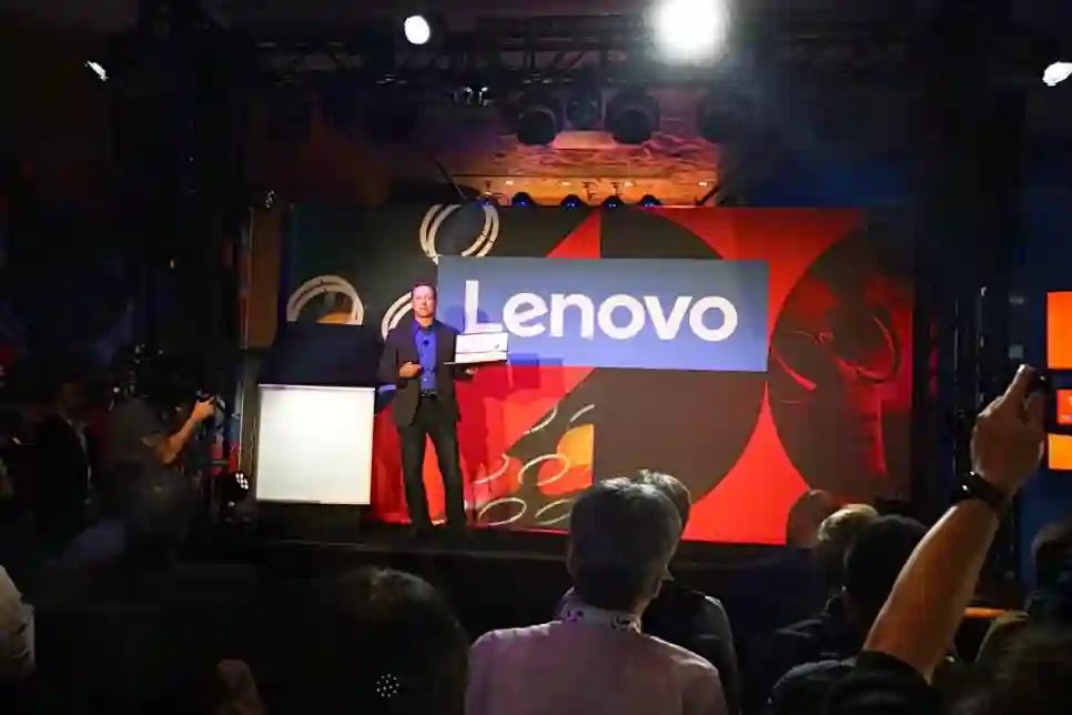 Lenovo ostvario rekordne rezultate uz rast prihoda 23 posto i neto dobiti 65 posto