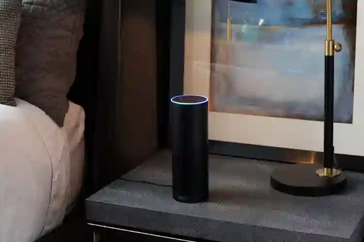 Alexa, kupi mi nešto lijepo