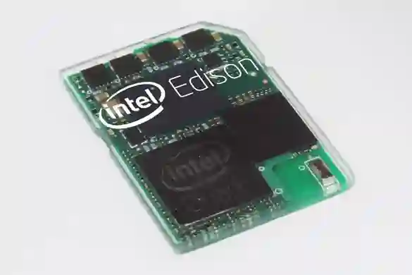 Intelovo mini računalo veličine SD kartice ipak neće biti tako maleno