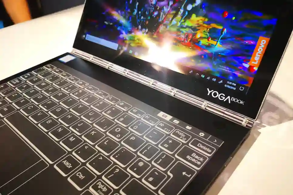 Lenovo na sajmu IFA 2018 predstavio seriju novih uređaja za pametne domove, AR i nove laptope