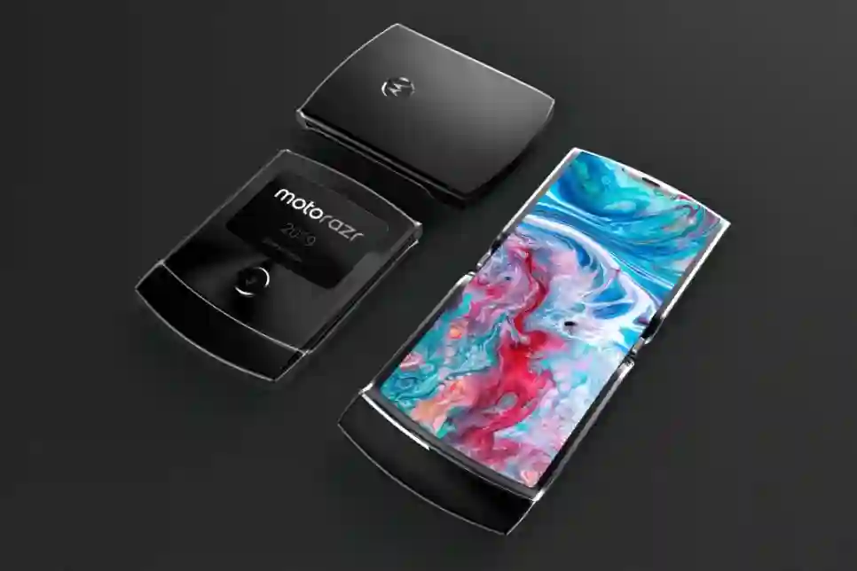 Motorolin Razr V3 daje novu svježinu i budućnost preklopnim mobitelima