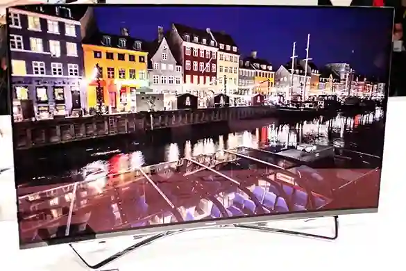 Panasonic predstavio 65-inčni 4K OLED TV TX-65CZ950