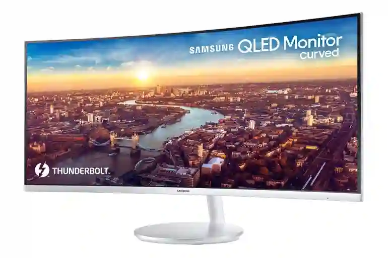 Samsung na CES 2018 predstavlja novi 34-inčni QLED gaming monitor