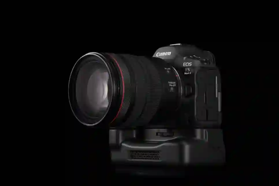 Canon predstavlja EOS R1 i EOS R5 Mark II