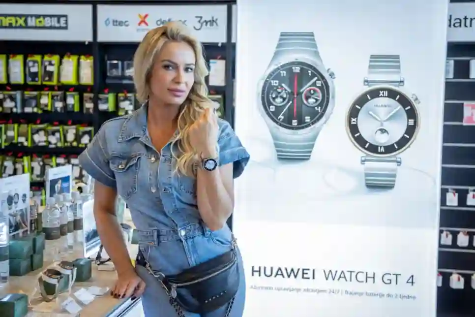 Adrenalinsko veslanje s Renatom Sopek i impresivni modeli HUAWEI WATCH GT 4 privukli su brojne posjetitelje svih generacija