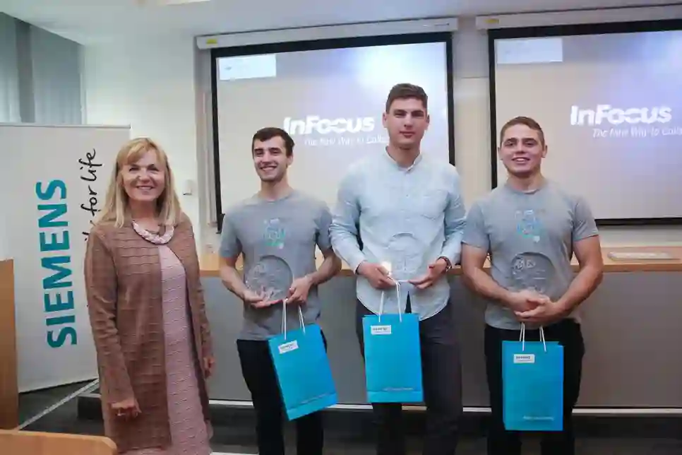 Tim zagrebačkog FER-a pobijedio na Siemensovom regionalnom natjecanju