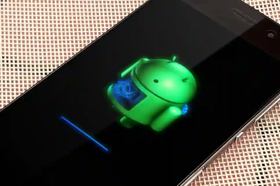 Android je prvotno bio operativni sustav za digitalne kamere, a onda se pojavio Google...