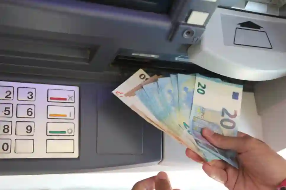 Plaće su na godišnjoj razini 'skočile' 12 posto, no rast je usporen u posljednjem kvartalu